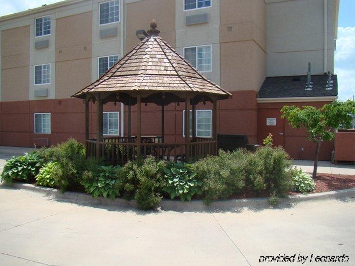 Mainstay Suites Emporia Exterior photo